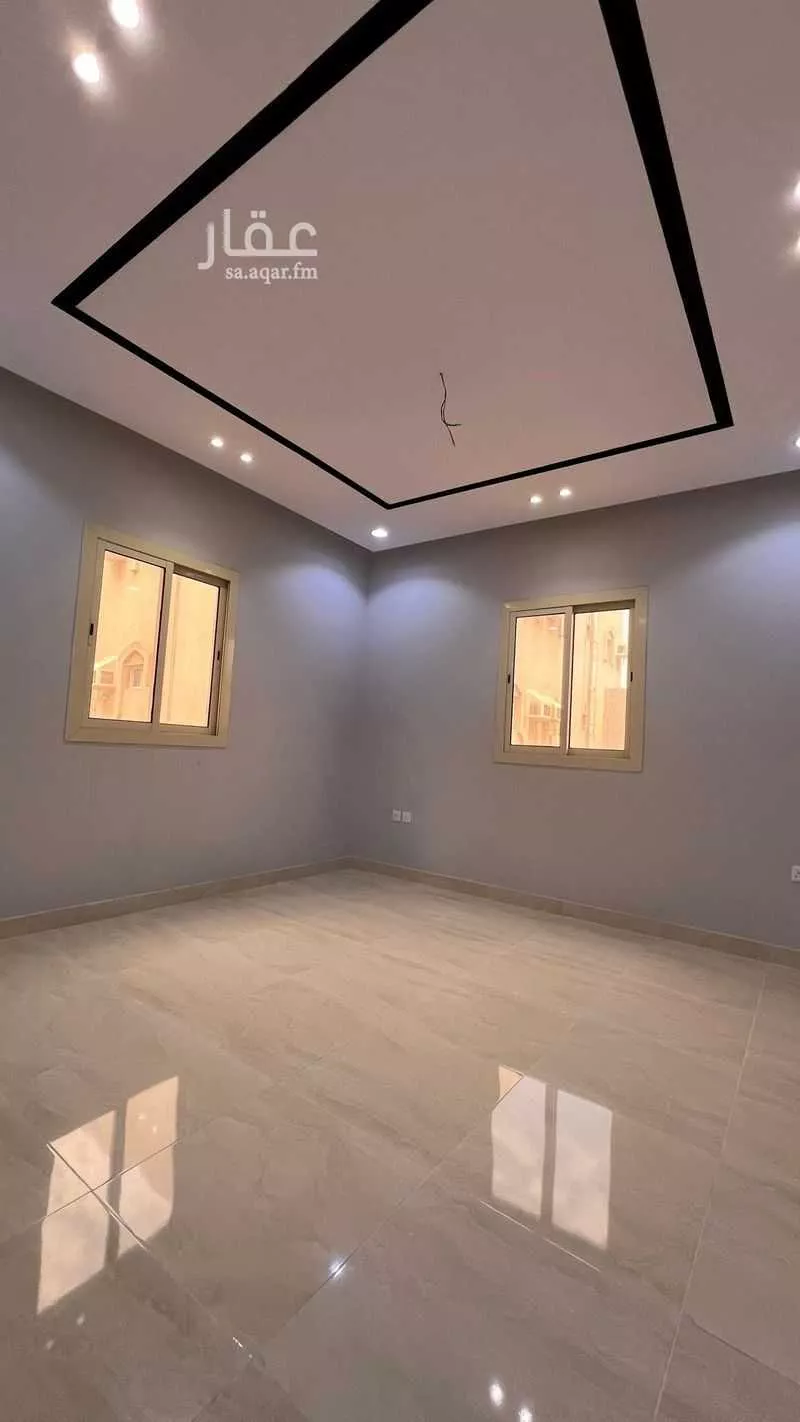 شقة 6 غرف في الصفا 4