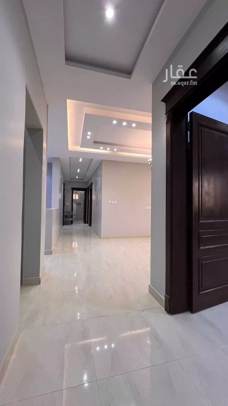 شقة 6 غرف في الصفا 5