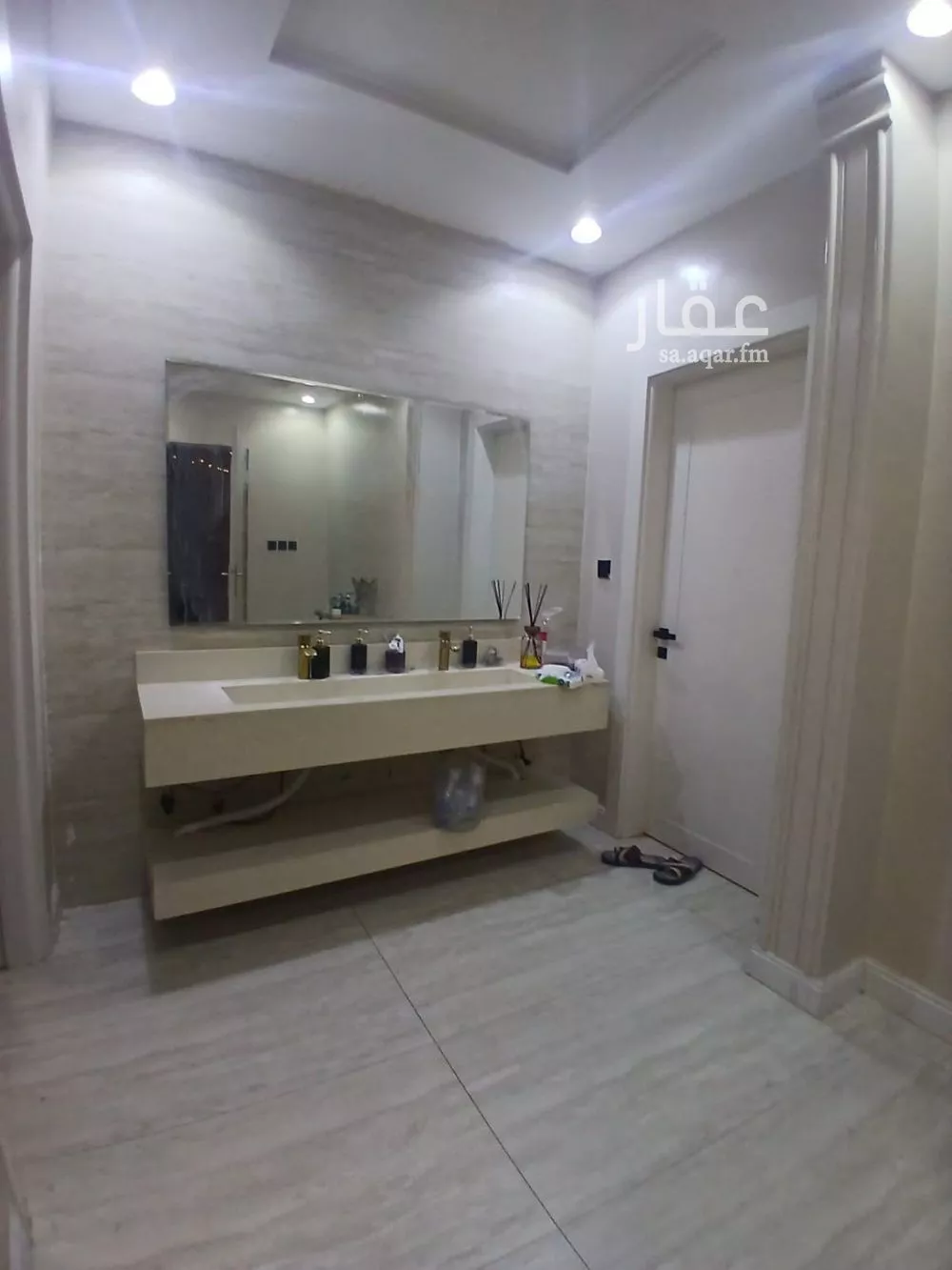 فيلا 6 غرف في الرمال 2