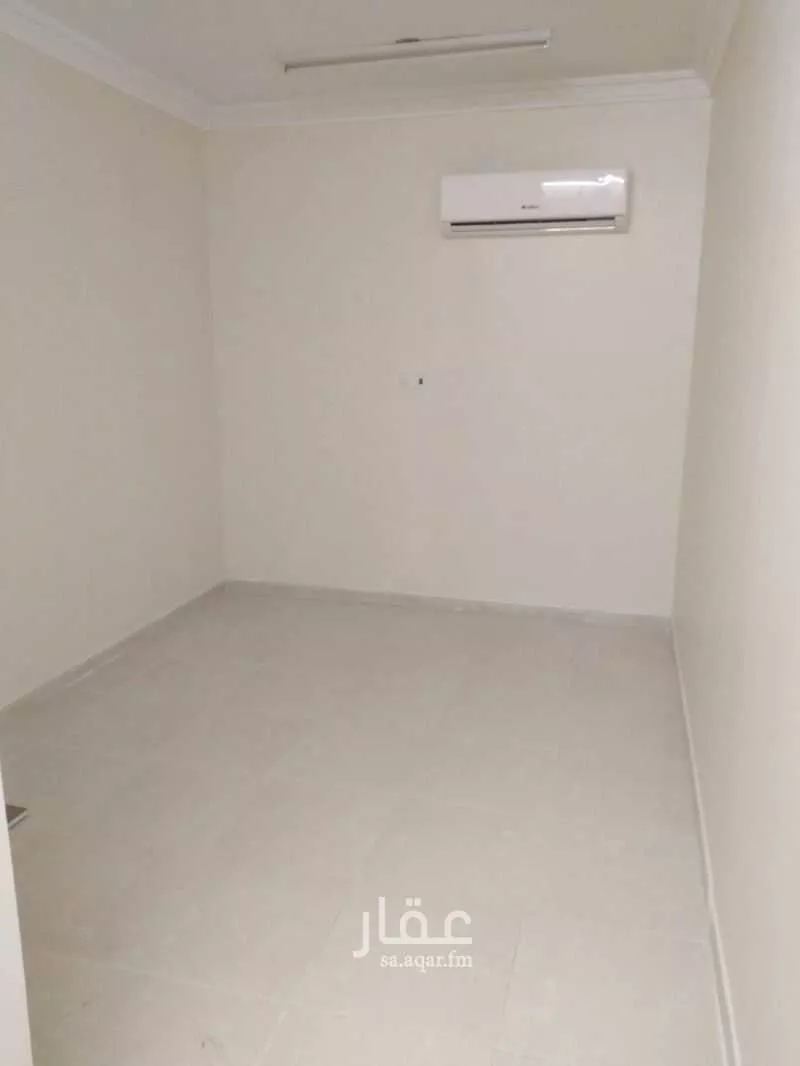 عمارة 325 م² في الخليج 5