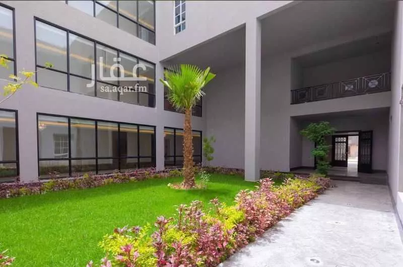 3 bedroom apartment in Al Malqa 3