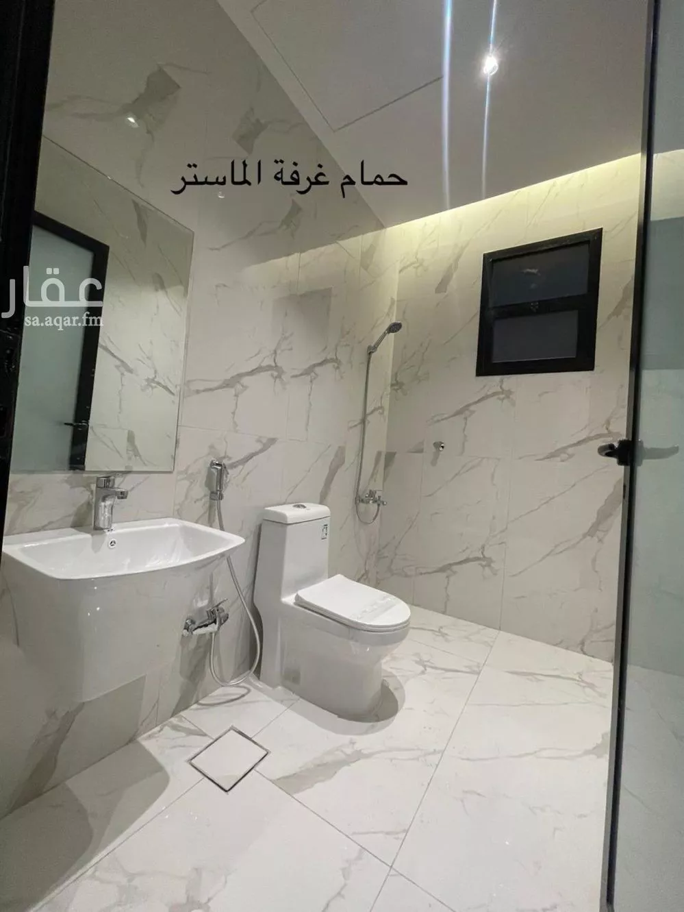 4 bedroom floor in Al Aridh 1