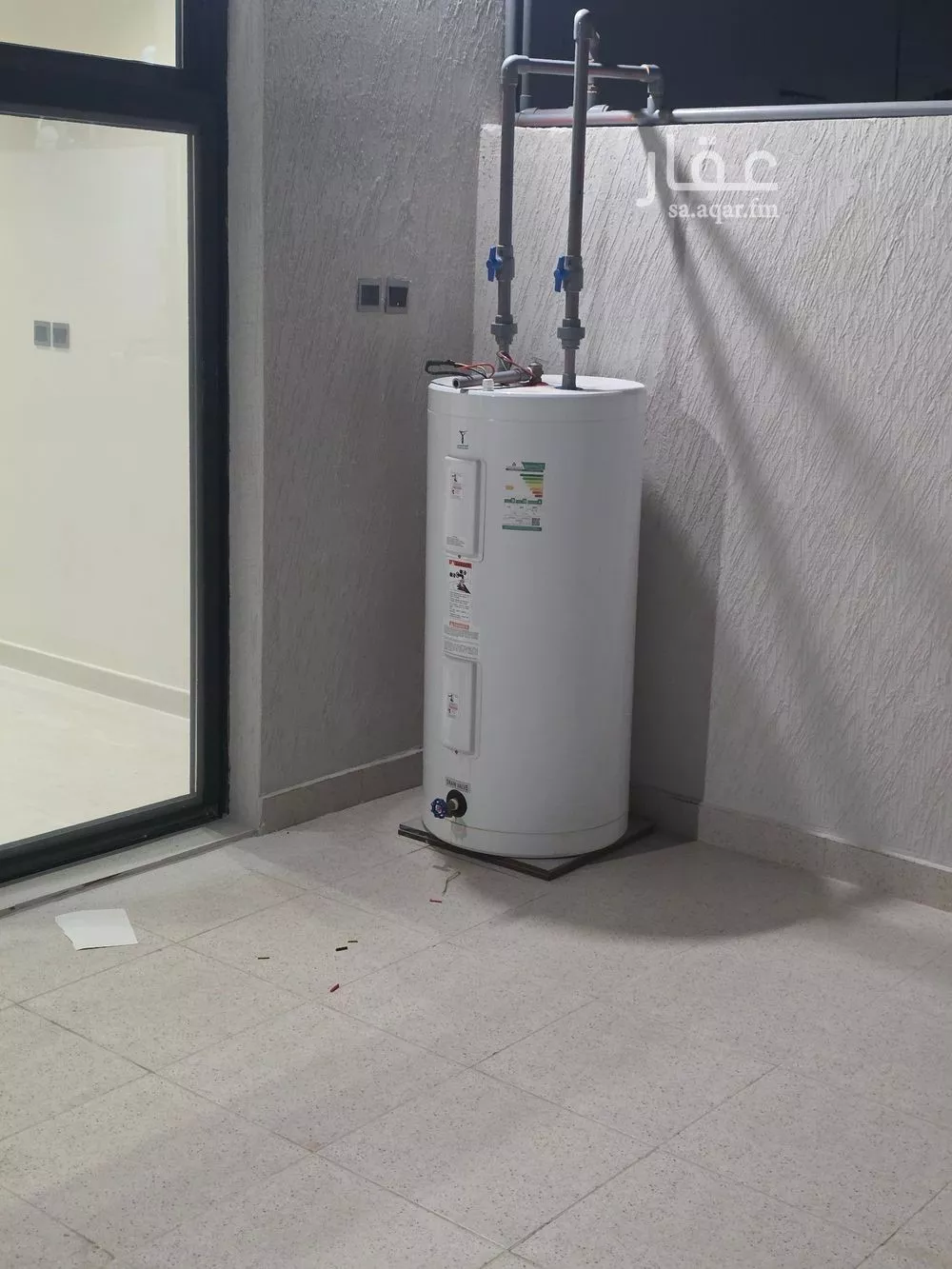 فيلا 6 غرف في احد 4