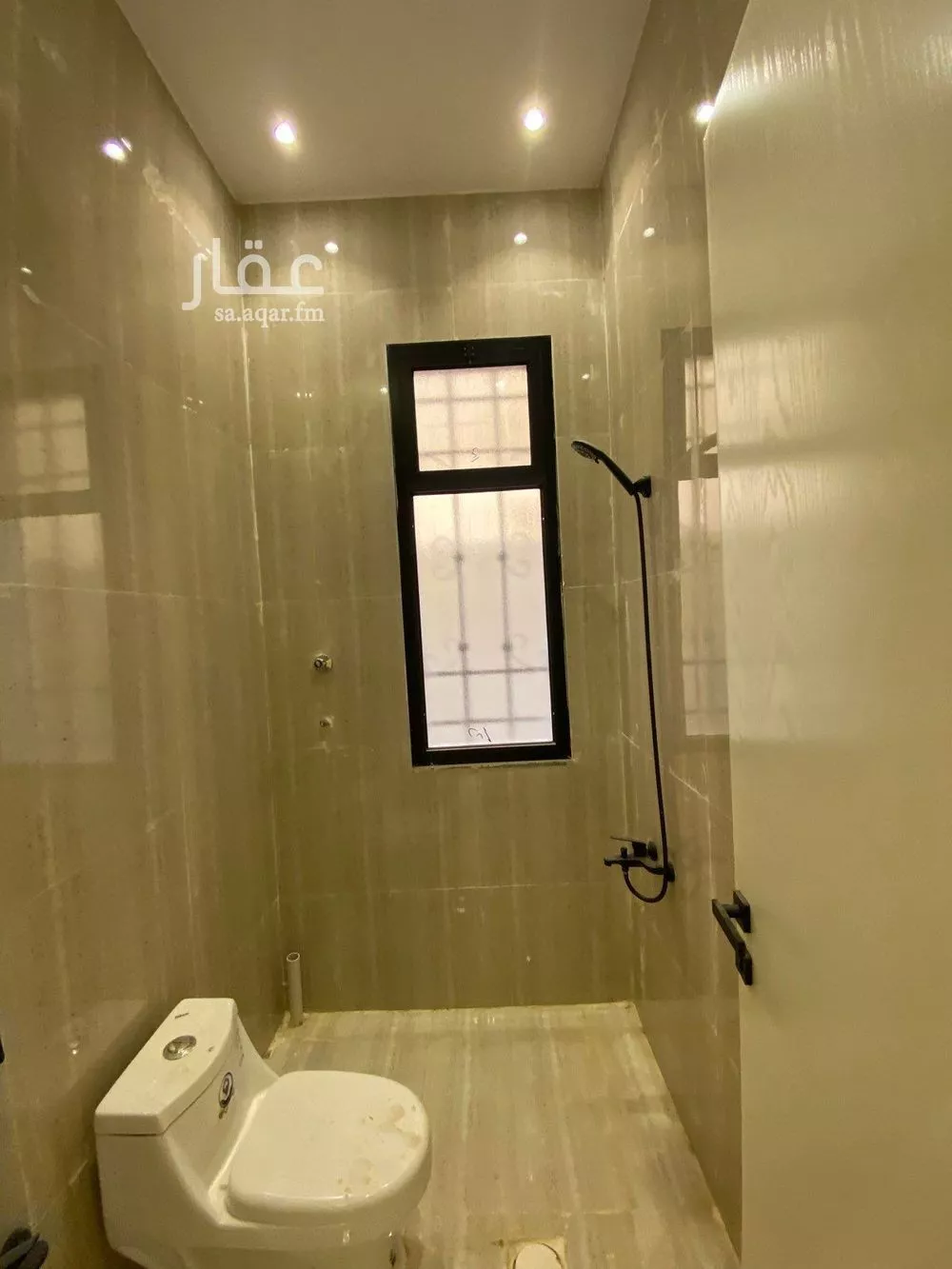 دور 6 غرف في الجنادرية 3