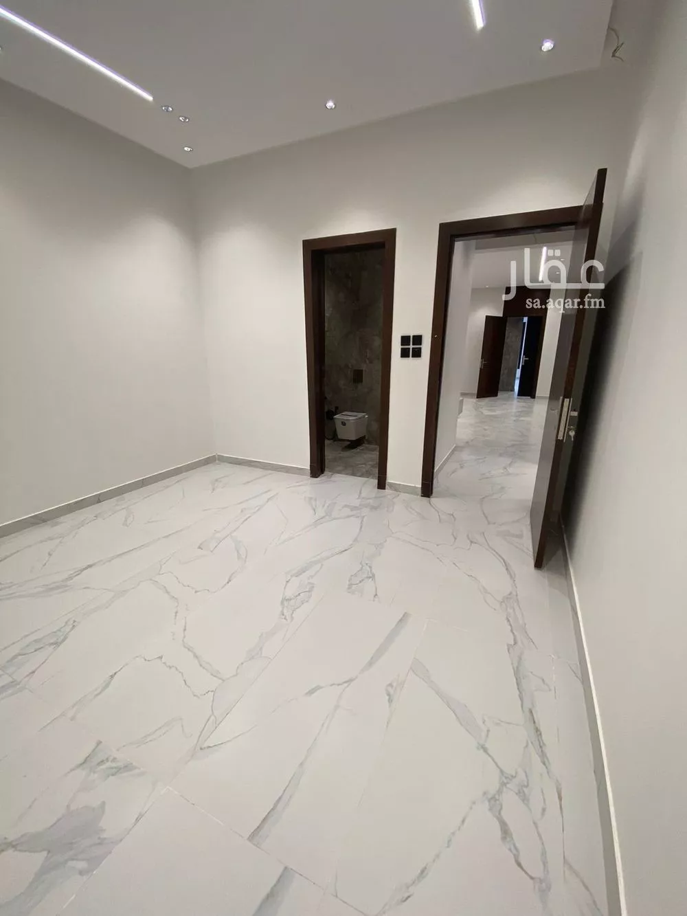 شقة 4 غرف في الجنادرية 3