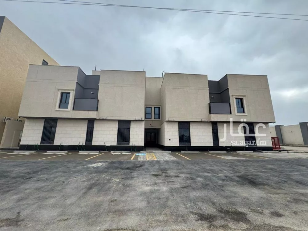 شقة 4 غرف في الرمال 1