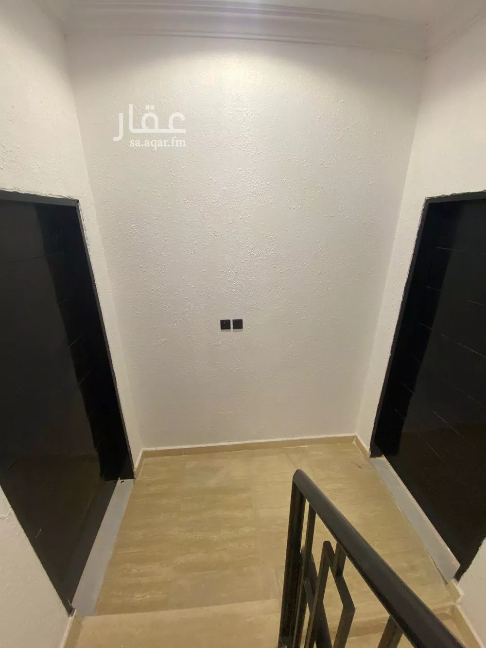 5 bedroom floor in Al Janadriyah 1
