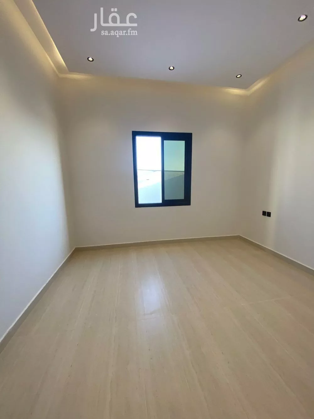 5 bedroom villa in Al Janadriyah 5