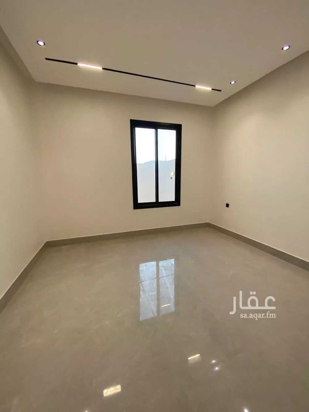 شقة 4 غرف في الجنادرية 1