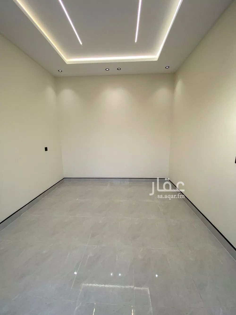 شقة 5 غرف في الجنادرية 1