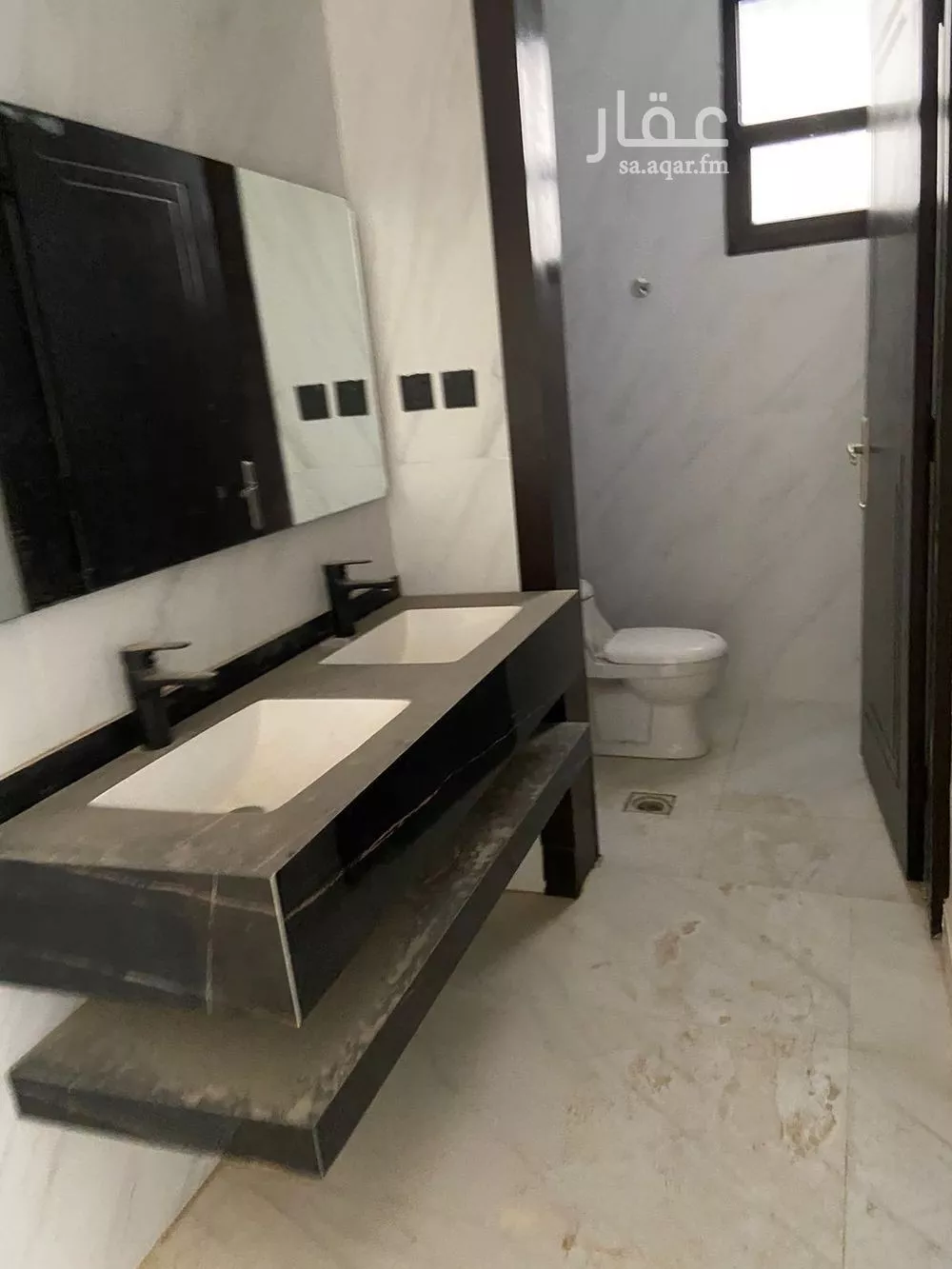 فيلا 5 غرف في الجنادرية 5