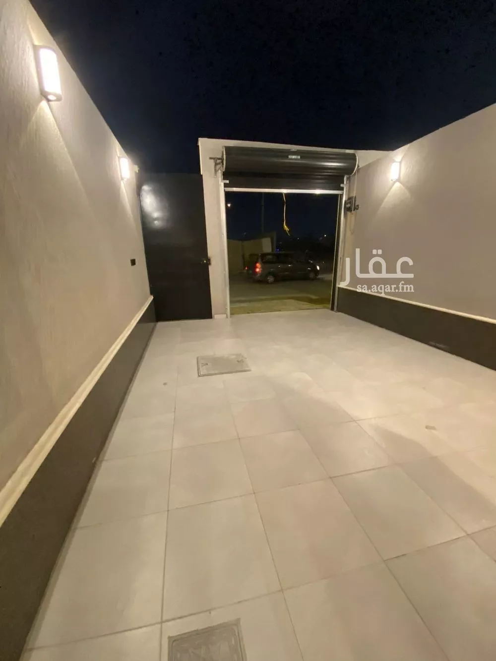 5 bedroom floor in Al Janadriyah 2