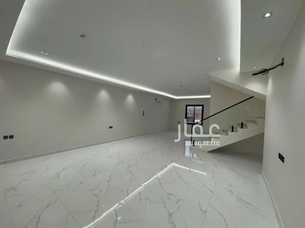 شقة 4 غرف في الرمال 4