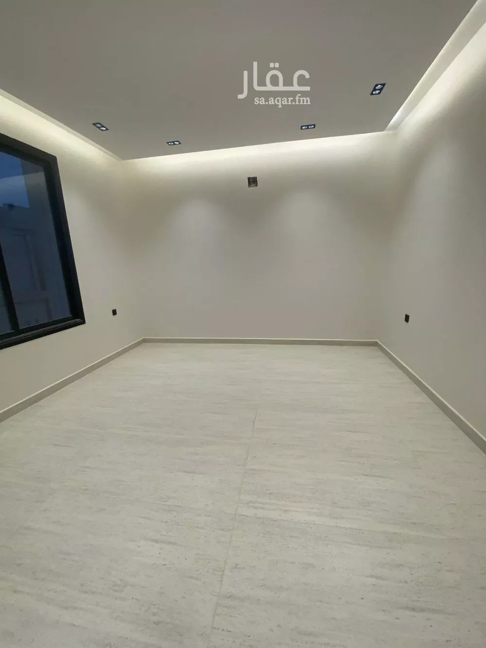 5 bedroom floor in Al Janadriyah 1