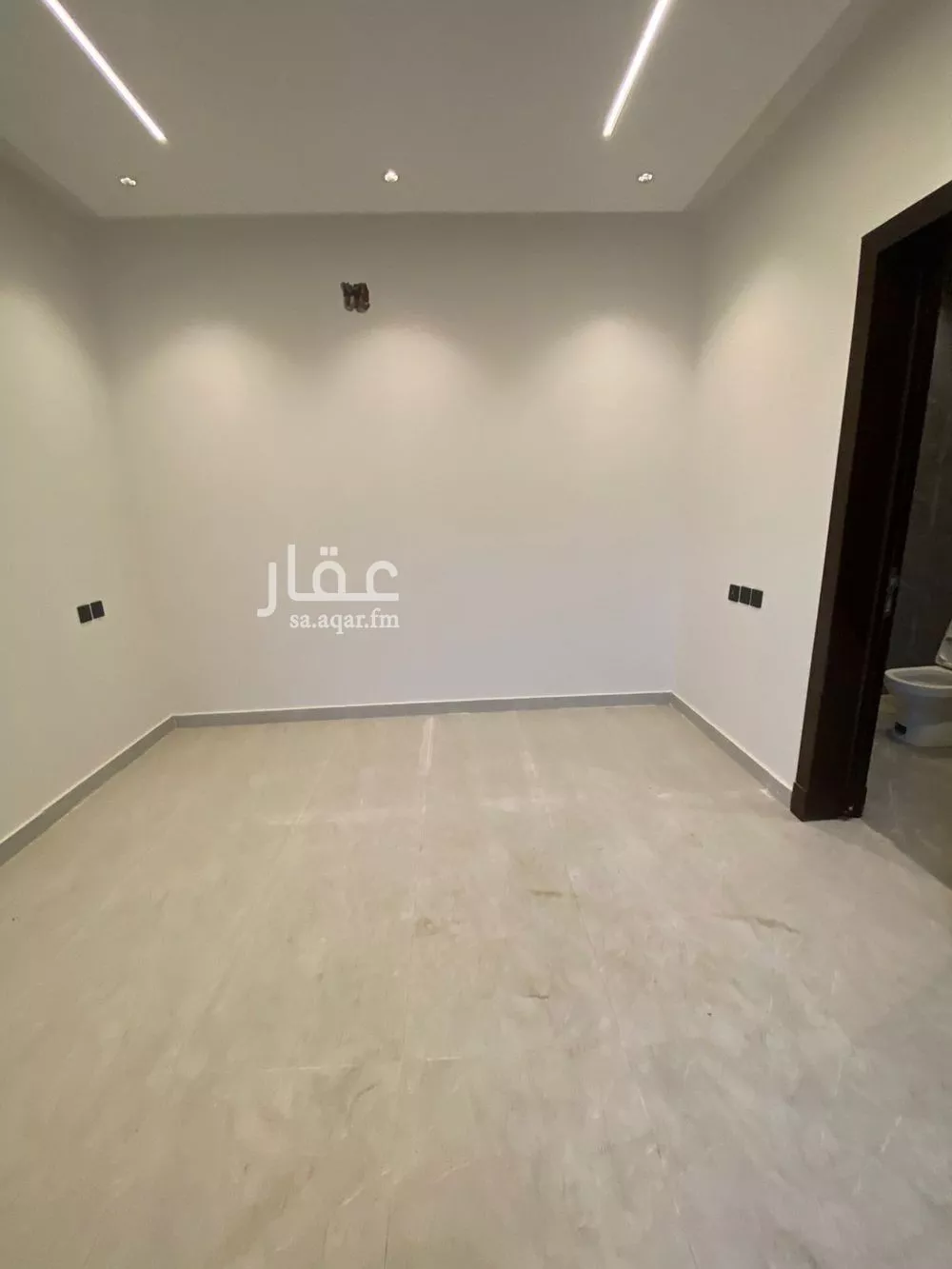 فيلا 6 غرف في الجنادرية 4