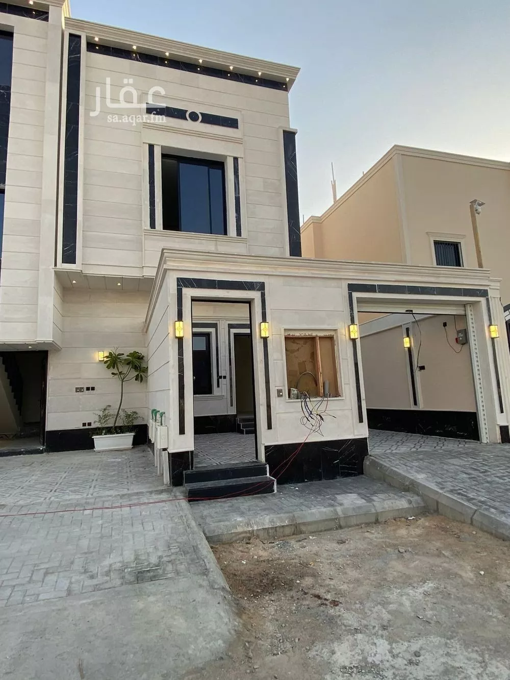 5 bedroom floor in Al Bariah 1