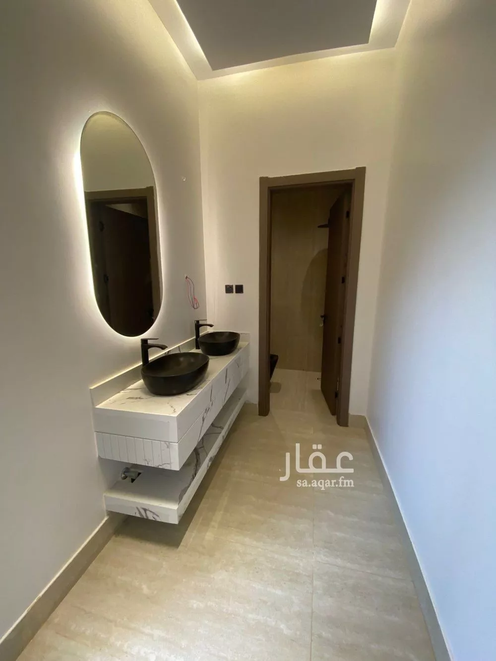 5 bedroom floor in Al Janadriyah 5