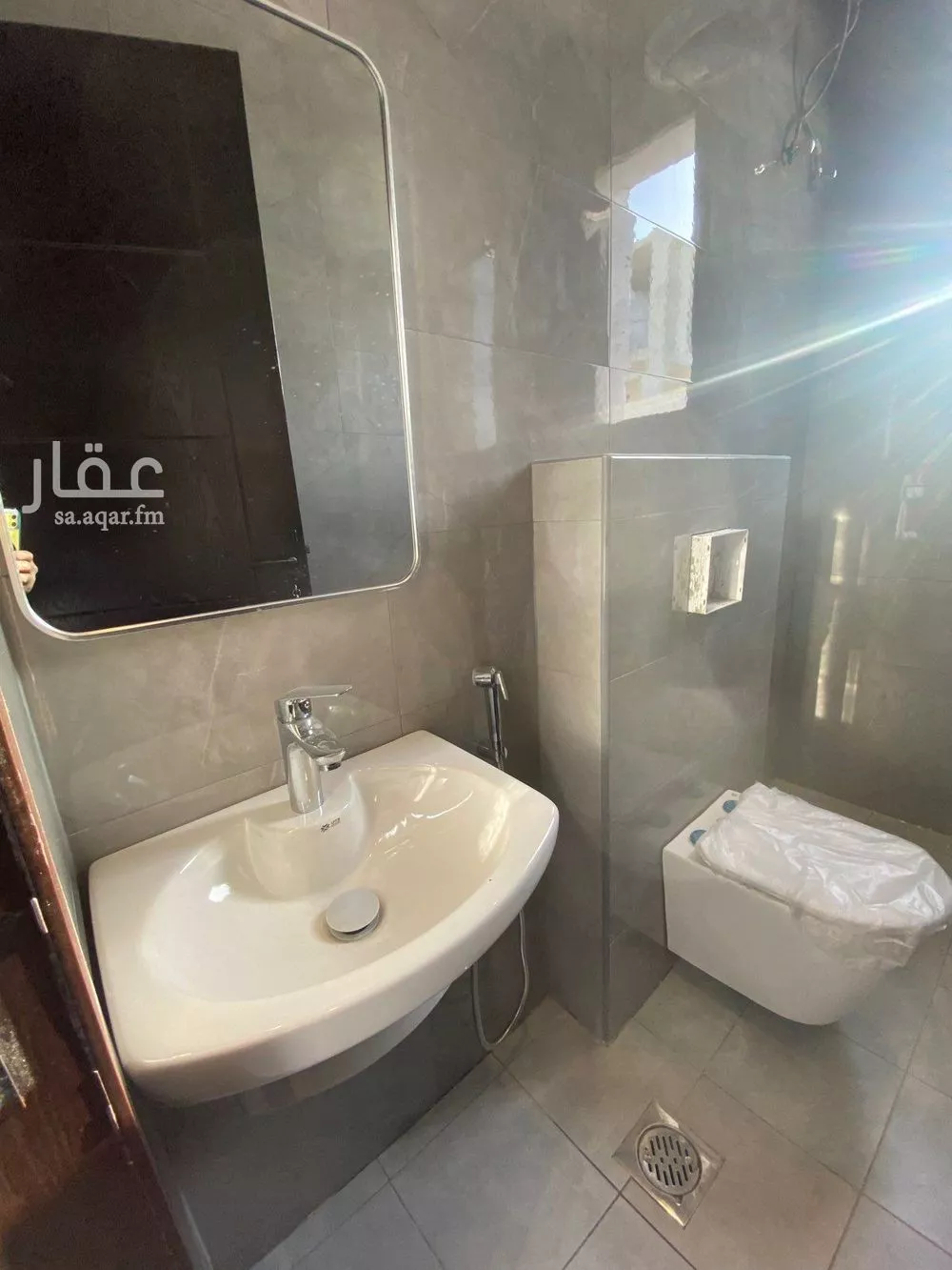 5 bedroom villa in Al Janadriyah 2