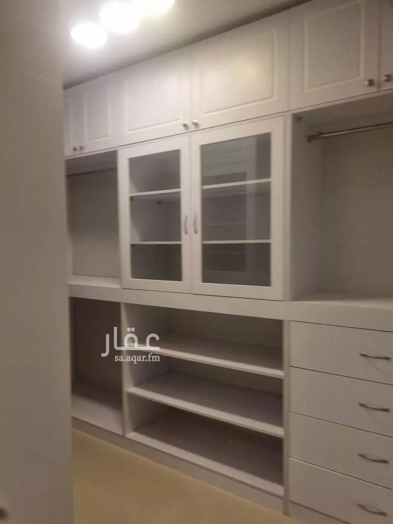 4 bedroom villa in Ar Rakah Al Janubiyah, Eastern Province 12