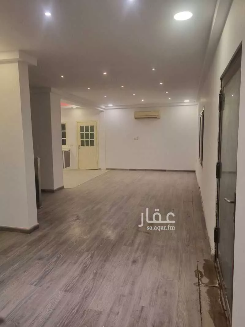 4 bedroom villa in Ar Rakah Al Janubiyah, Eastern Province 7