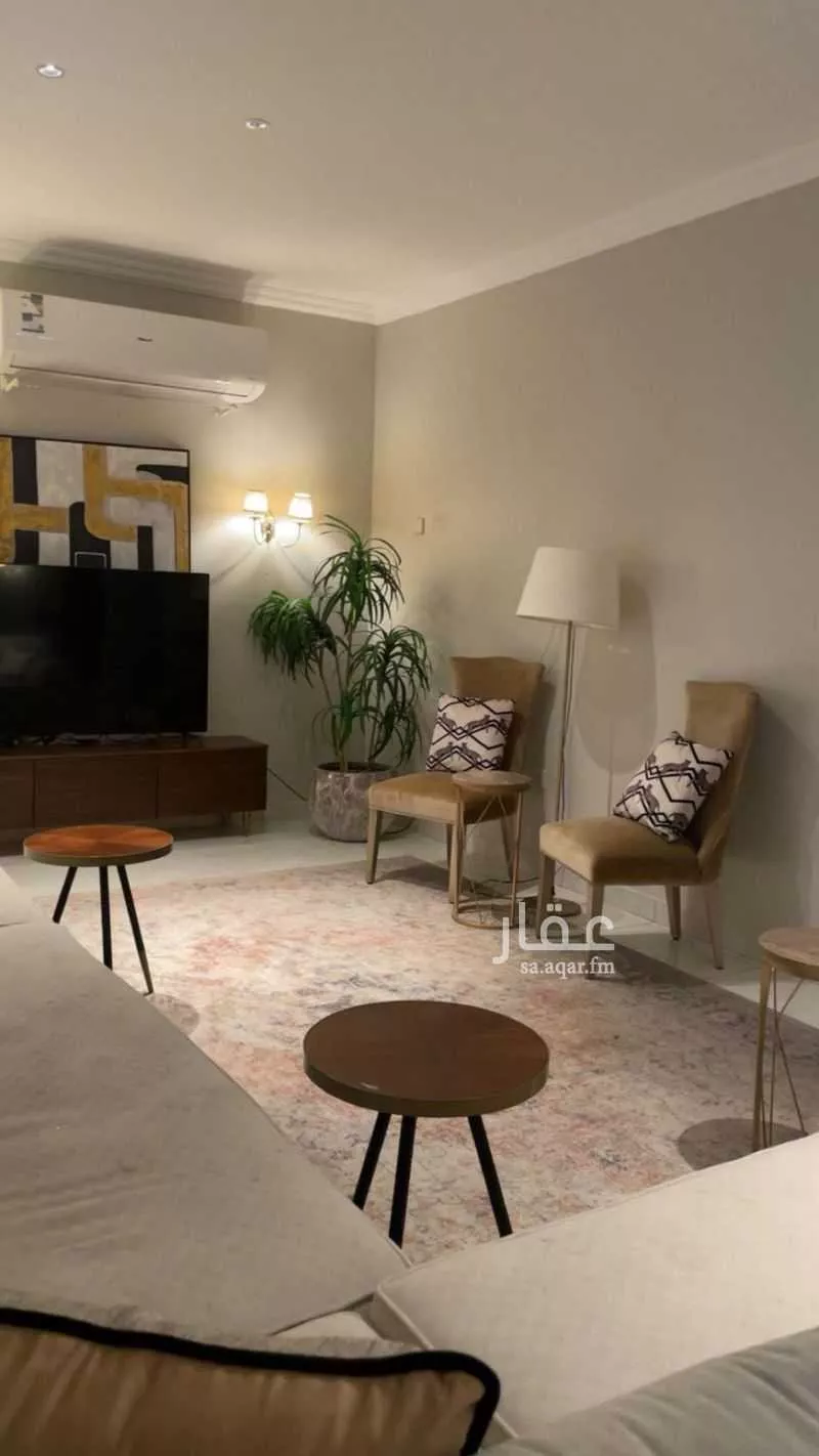 8 bedroom villa in Al Sufun 4