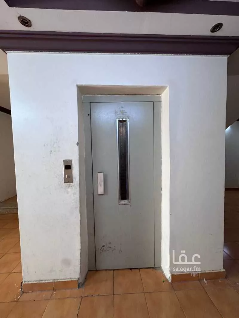 شقة 4 غرف في عكاظ 1