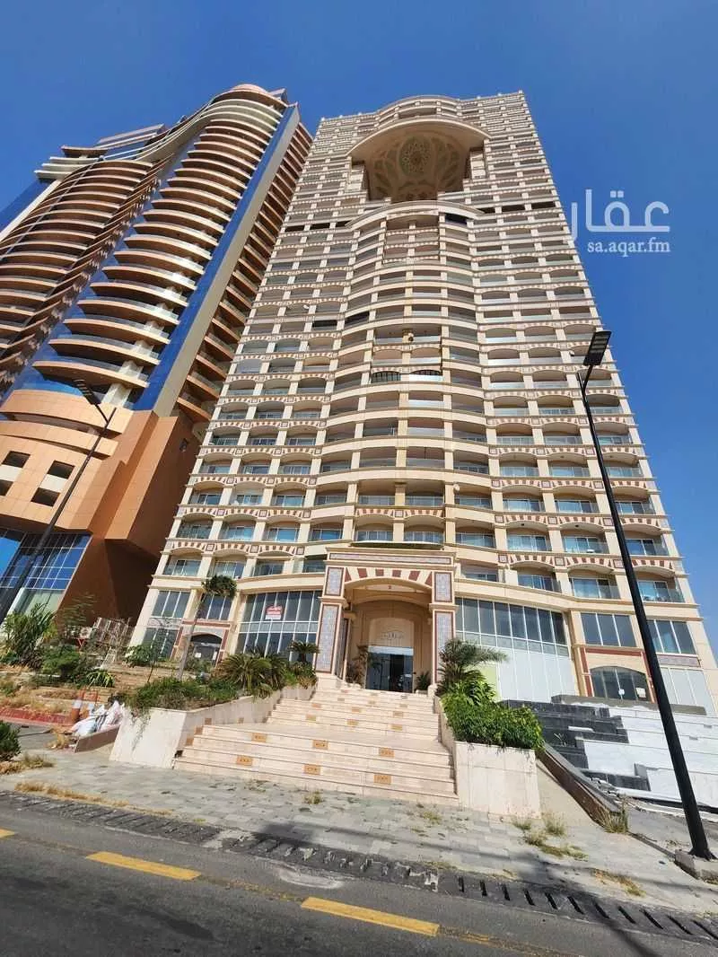 شقة 4 غرف في الشاطئ 1