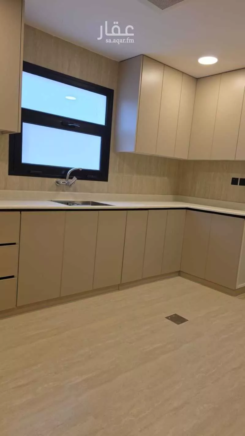 2 bedroom apartment in Al Tubayshi, Eastern Province 7