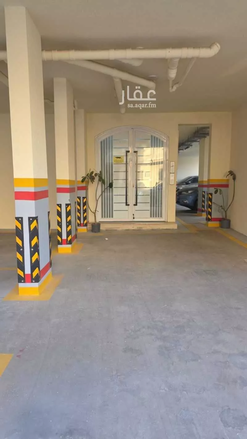 2 bedroom apartment in South Al Khobar 5