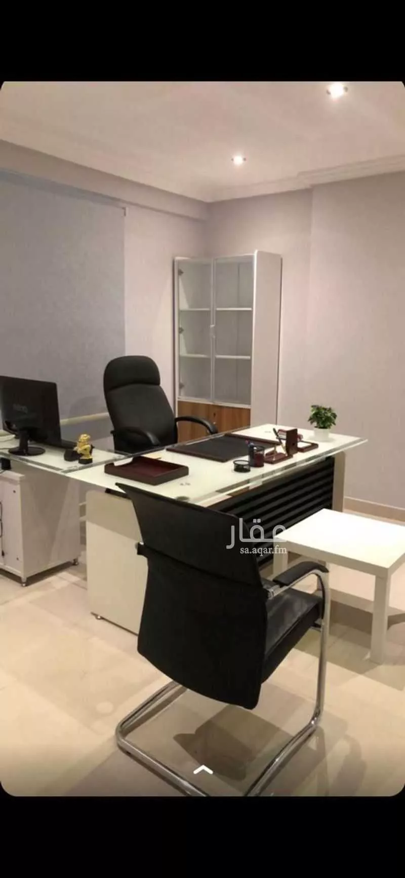 مكتب 991 م² في العزيزية 2