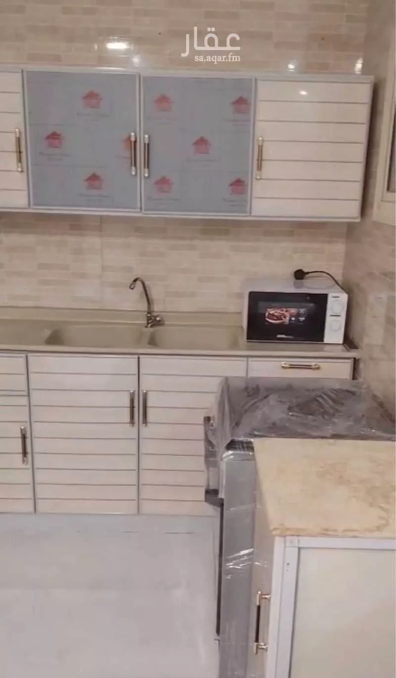 شقة 2 غرف في مريخ 3