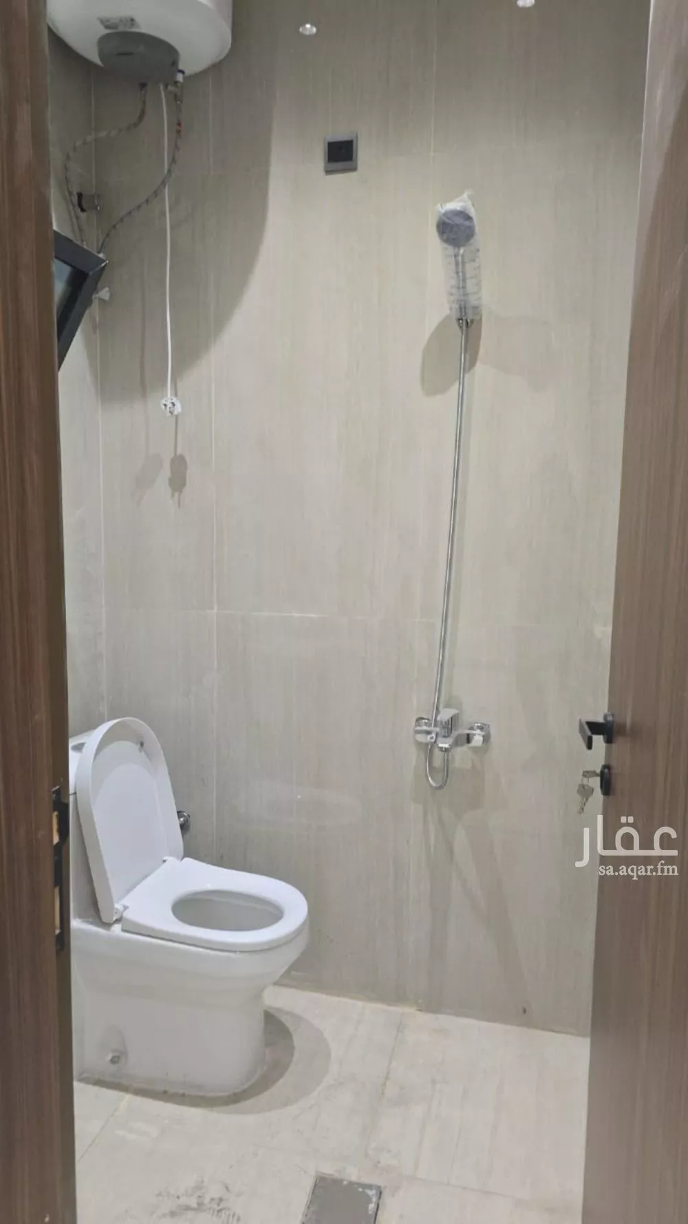 شقة 5 غرف في احد 5