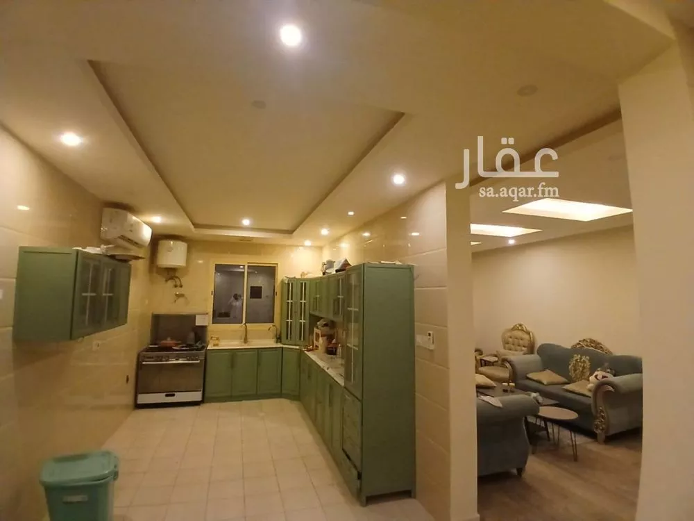 شقة 5 غرف في الشعلة 3