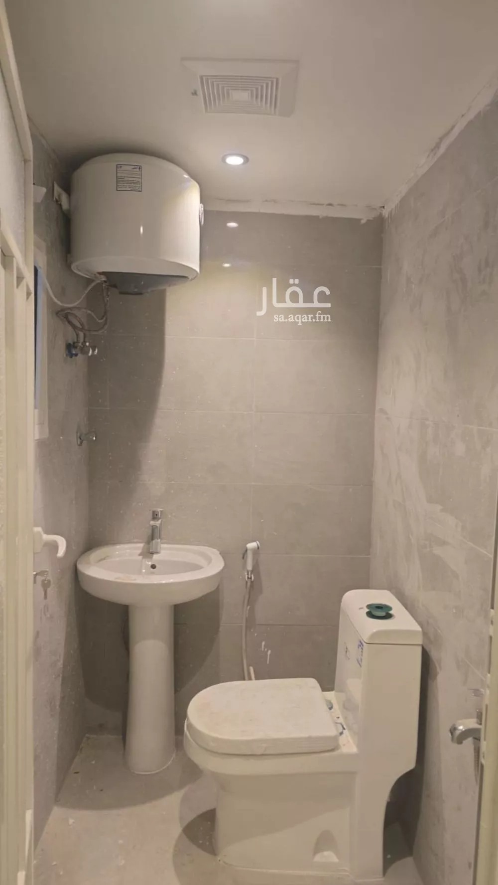 8 bedroom building in Al Badiyah, Eastern Province 6