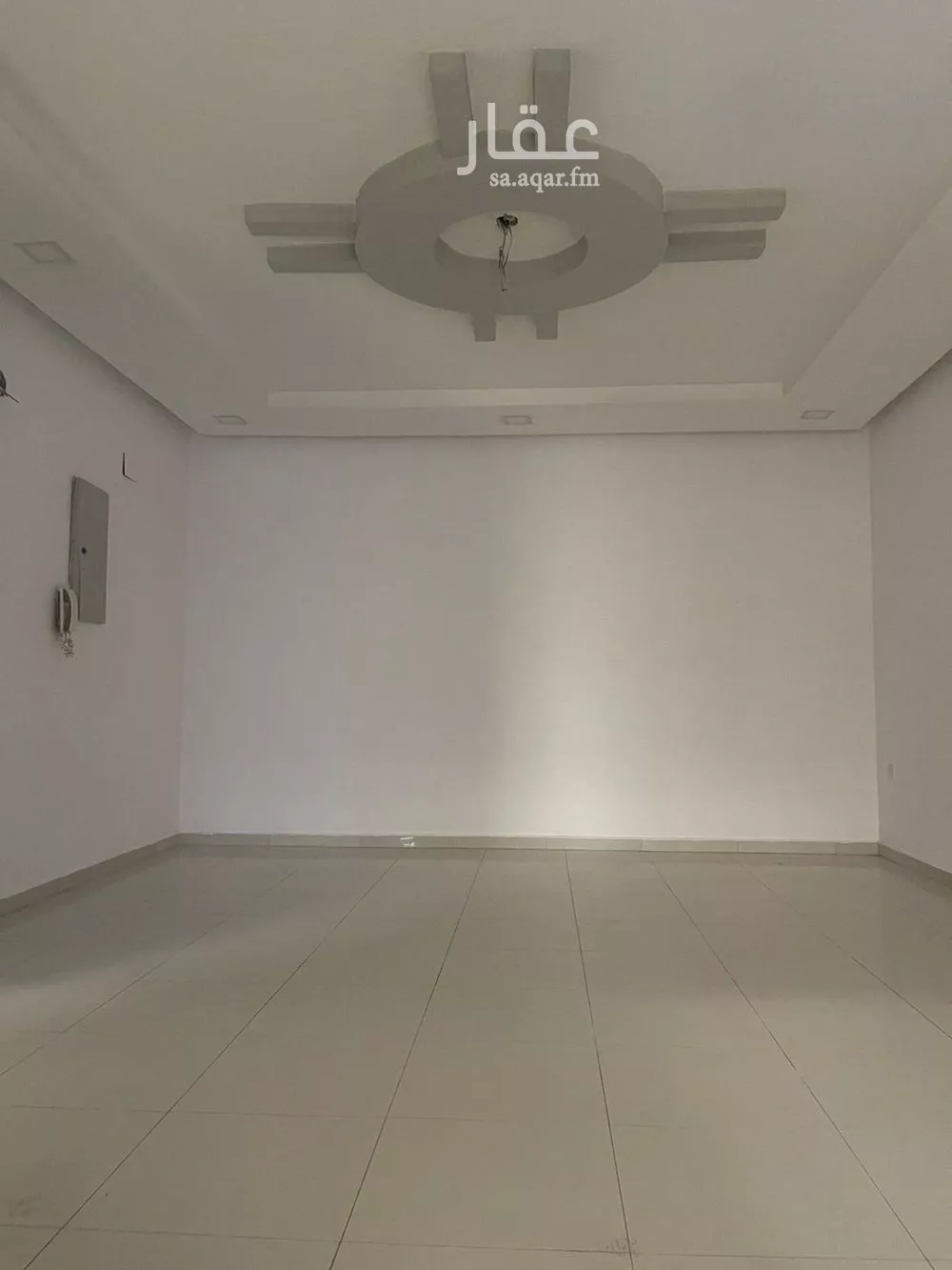 فيلا 6 غرف في ضاحية الملك فهد 5