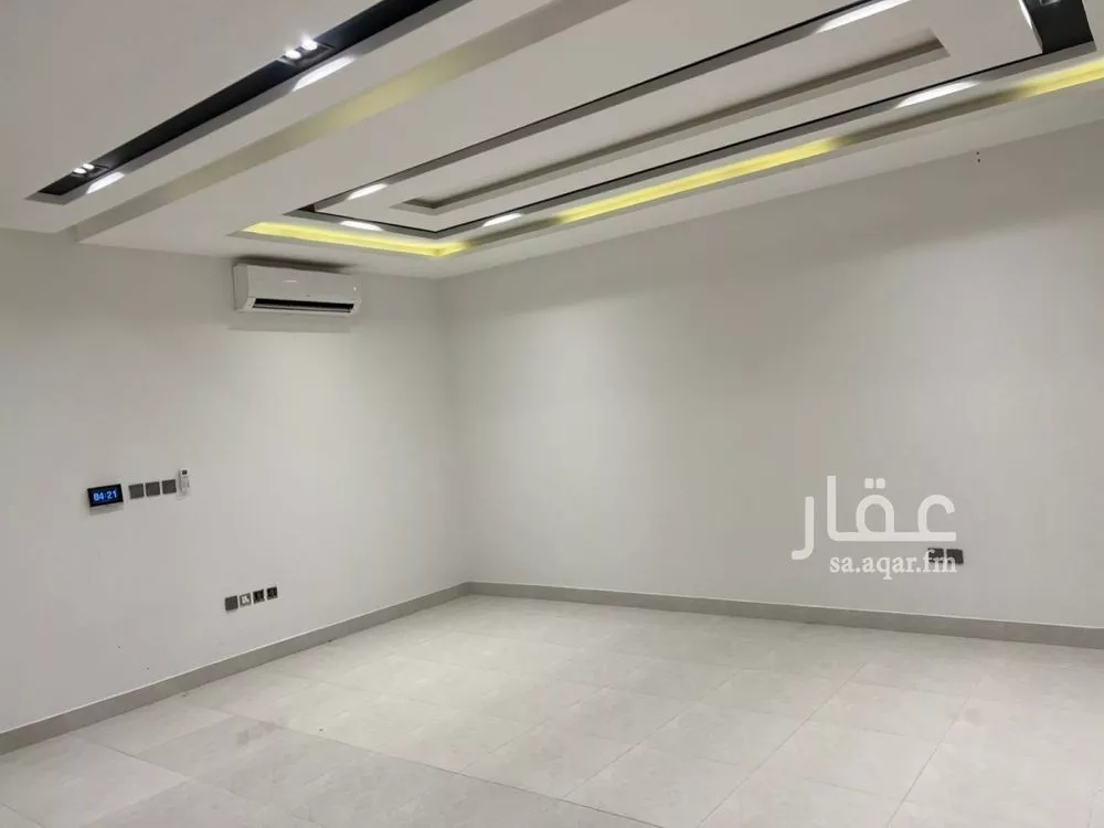 شقة 4 غرف في العارض 2