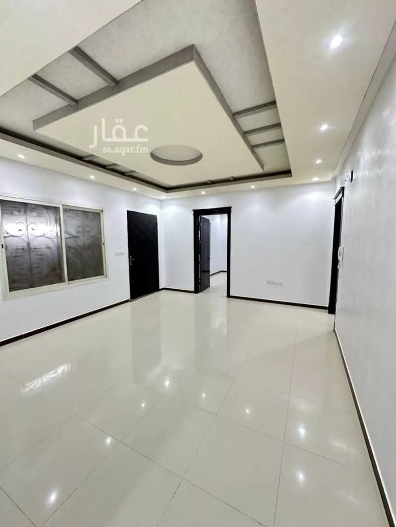 5 bedroom villa in Al Yarmouk 2