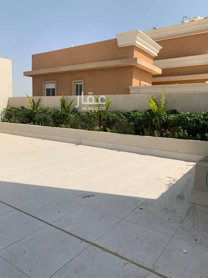 عمارة 1150 م² في ابحر الشمالية 4