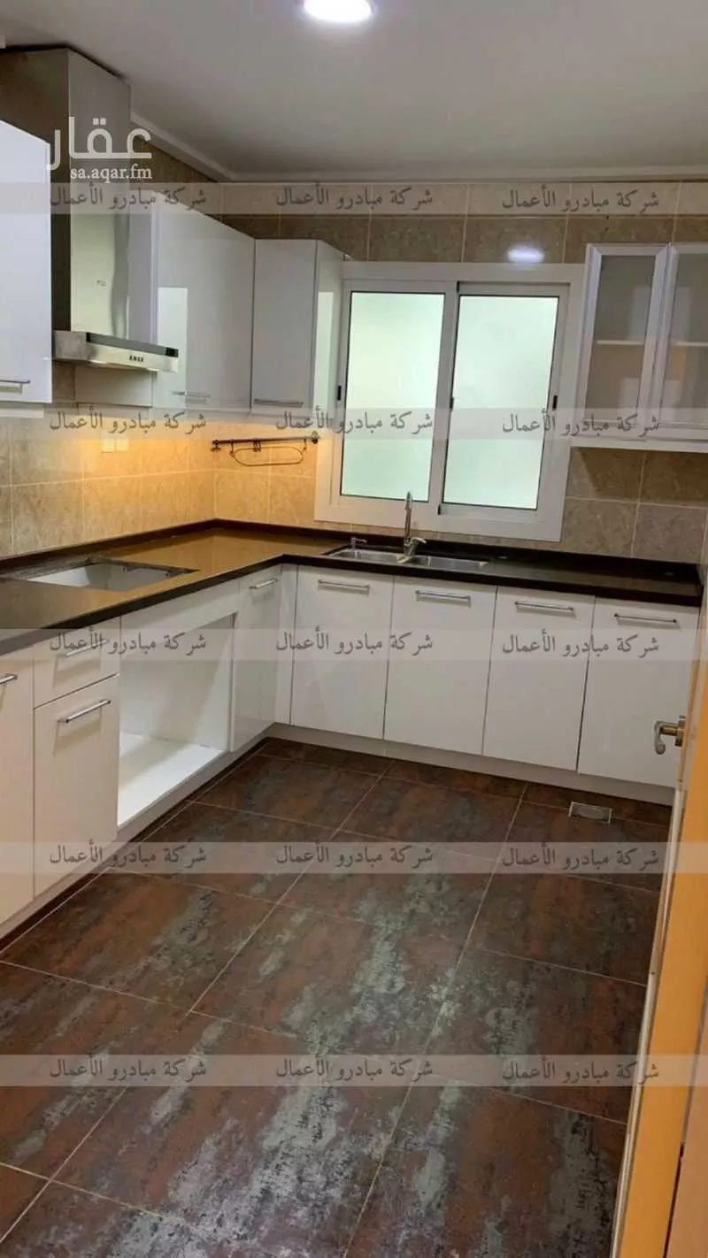 شقة 4 غرف في النهضة 4