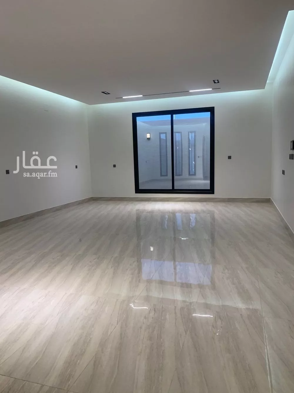 فيلا 7 غرف في الرمال 2