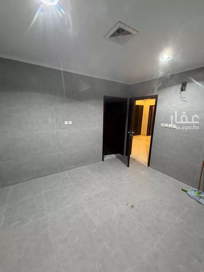 4 bedroom apartment in Al Aziziyah, Eastern Province 15