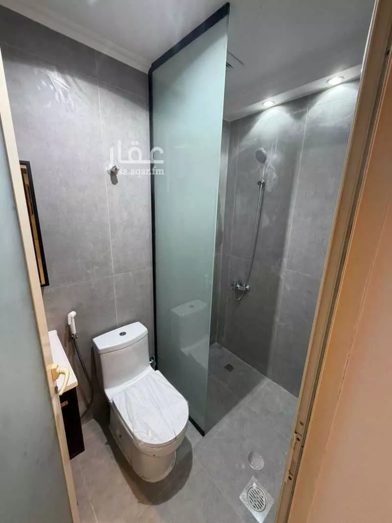 4 bedroom apartment in Al Aziziyah, Eastern Province 8
