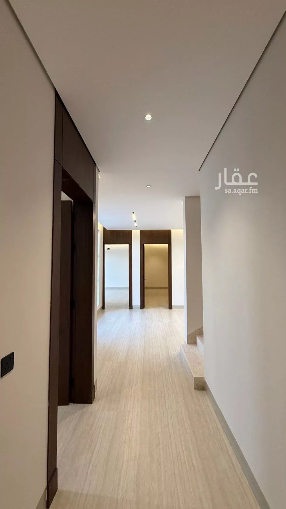 فيلا 6 غرف في المهدية 5