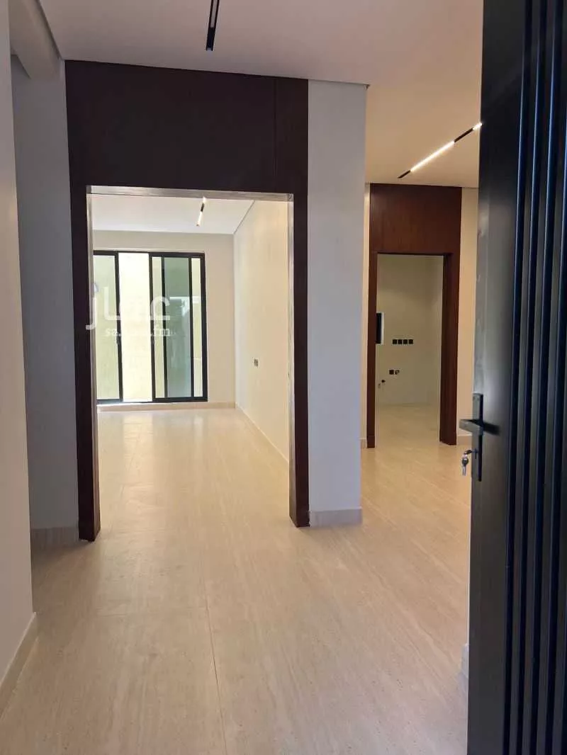 فيلا 5 غرف في بدر 2