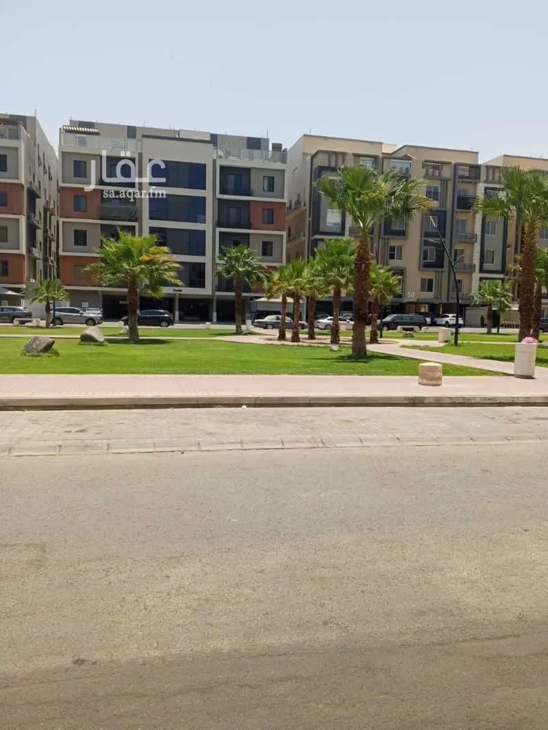 شقة 4 غرف في الورود 2