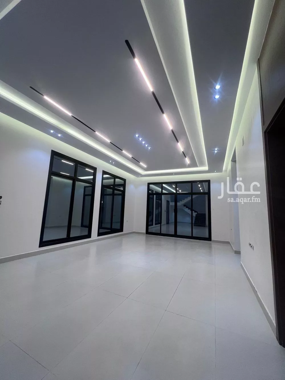 5 bedroom villa in Al Rimal 4