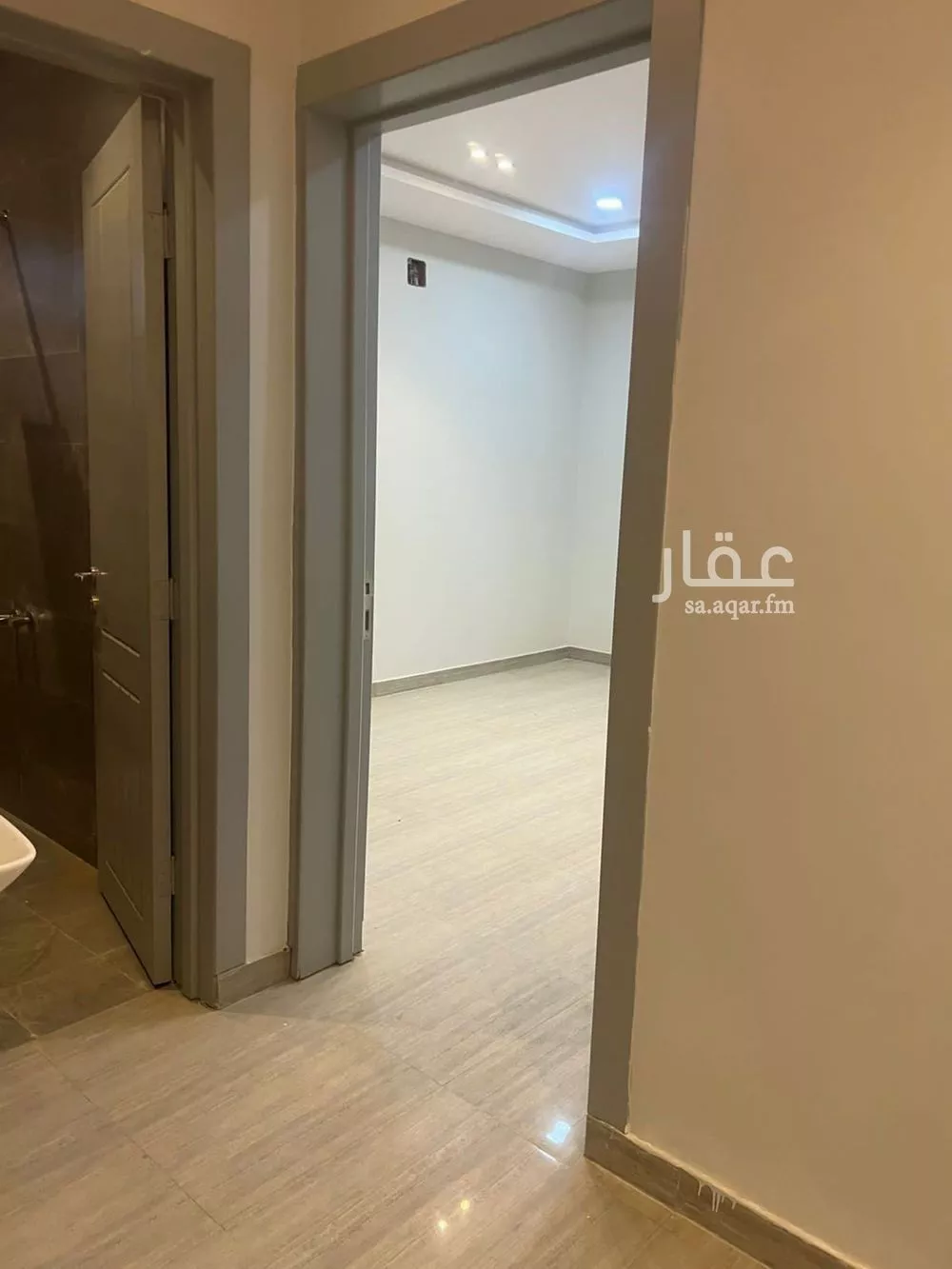 فيلا 5 غرف في الرمال 4