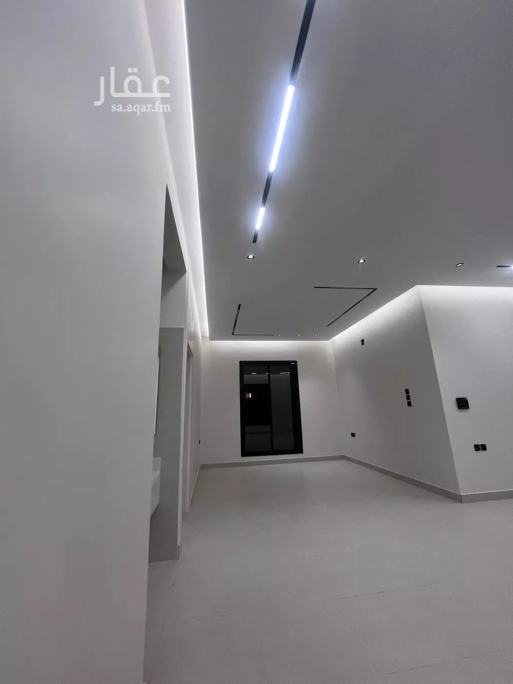 فيلا 5 غرف في الشرق 5