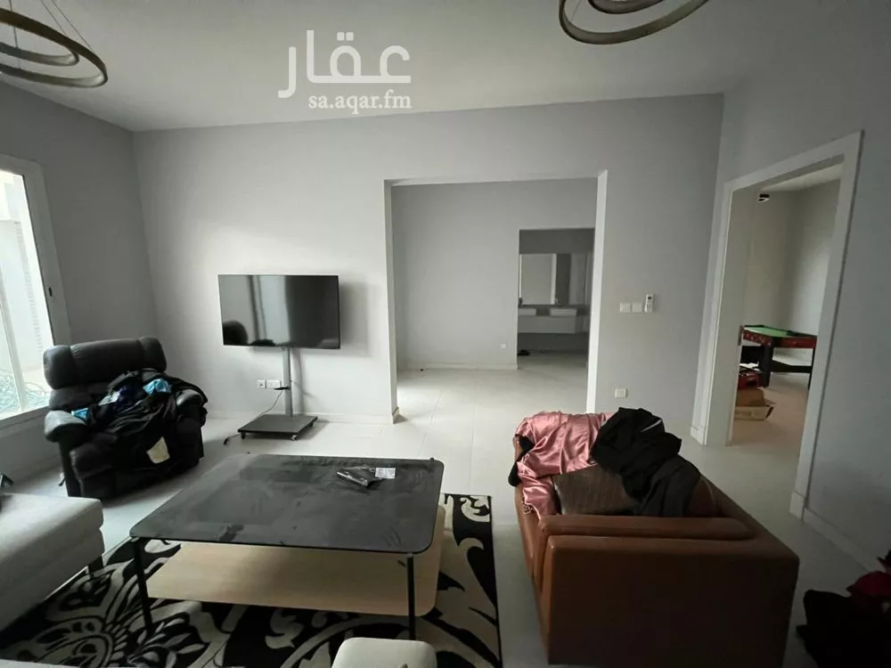 فيلا 6 غرف في النرجس 5