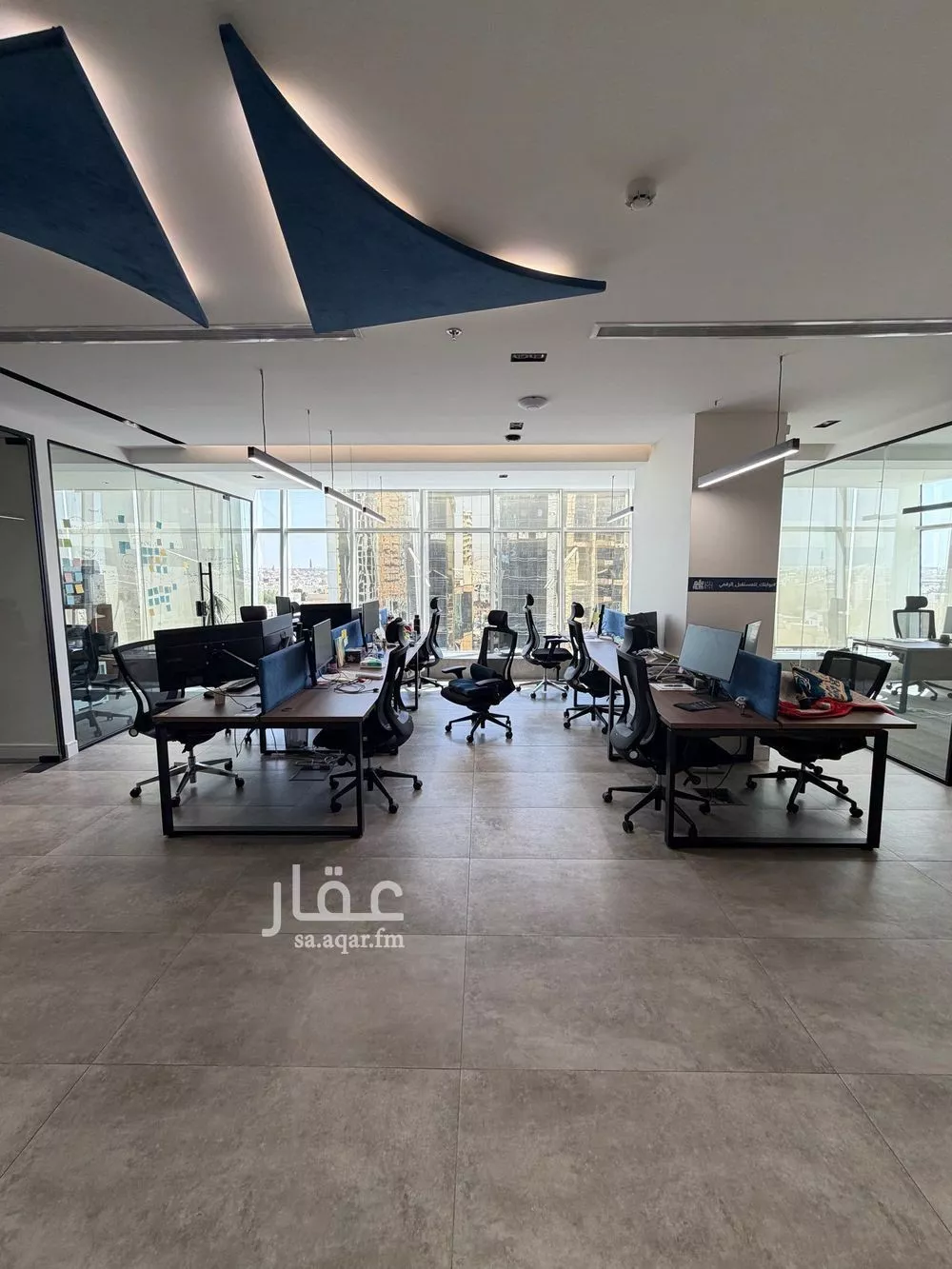مكتب 180 م² في الصحافة 2